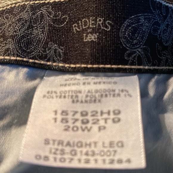JEANS--RIDERS by LEE SIZE 20W P - Picture 1 of 8